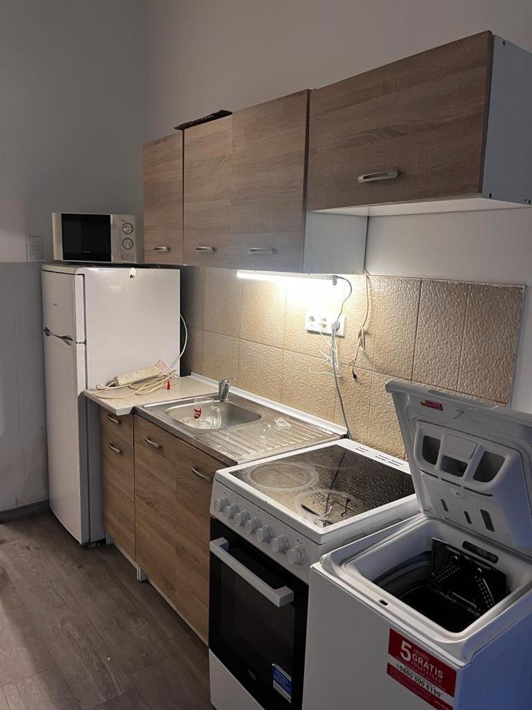Fantomas*** N3 City Center Apartments 2 Bedroom + Living Room Apartment Szombathely Extérieur photo